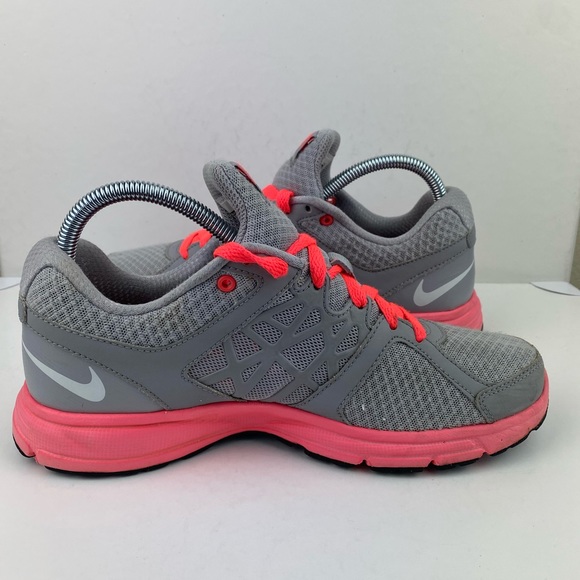 Nike Relentless 2 Running shoes. - Picture 4 of 6